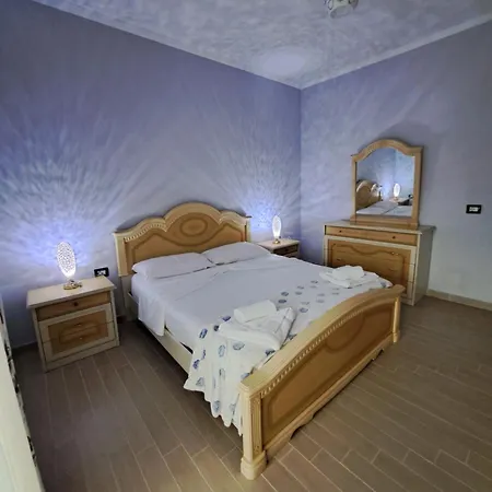 Gili & Delo Luxury Apartments-νear Airport Valjiosi