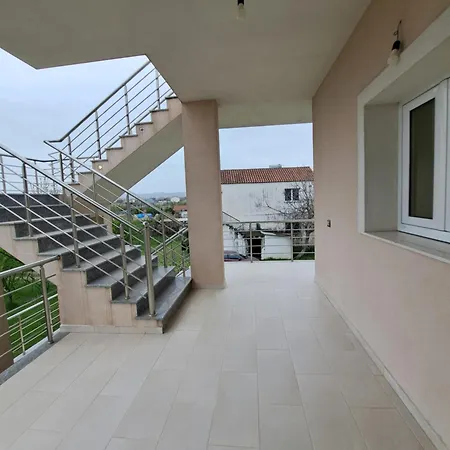 Prázdninový dům Gili & Delo Luxury Valjiosi