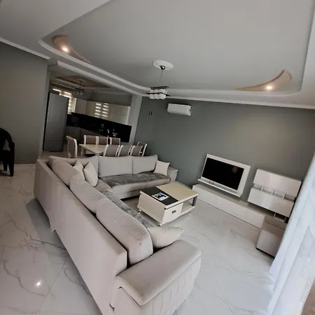 Gili & Delo Luxury Apartments-νear Airport Valjiosi