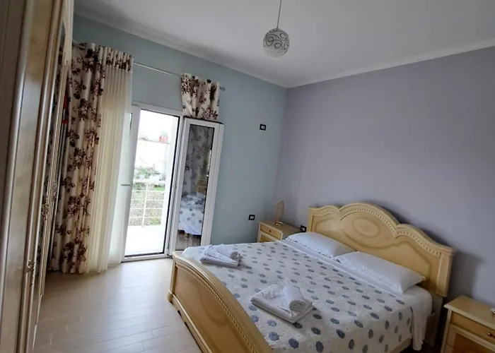 Gili & Delo Luxury * Valjiosi